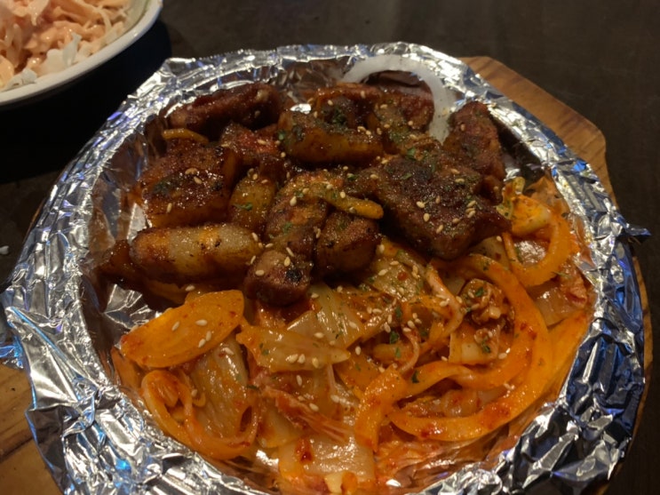 창원 마산 회원동 매콤한 닭발, 닭날개, 삼겹살 맛집, 얼큰이 회원점:)