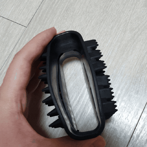  다이소 두피마사지 샴푸 브러시