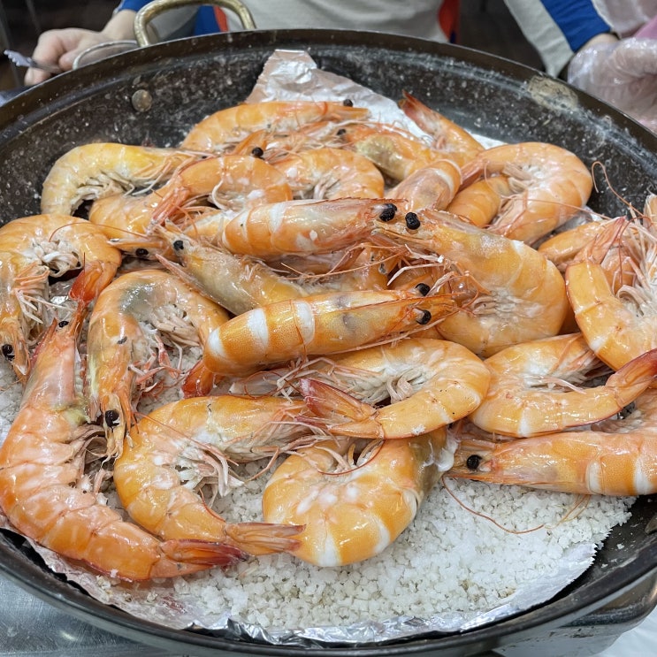  [익산 영등동] 크기에 놀랐던 익산 민물장어 왕새우
