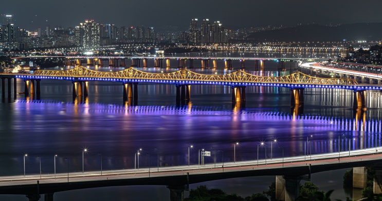 서울 야경 명소, 다채로운 매력을 간직하고 있는 곳 "응봉산"