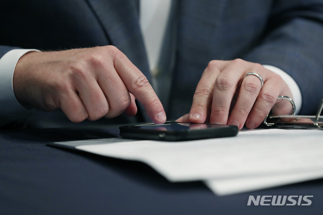 '1200% 룰' 법인보험대리점에도 적용해야...보험사와 형평성 논란 '1200% 룰' 법인보험대리점에도 적용해야...보험사와 형평성 논란