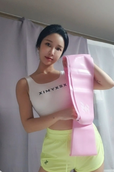  [여자홈트레이닝] 전신 운동에 좋은 밴드 추천