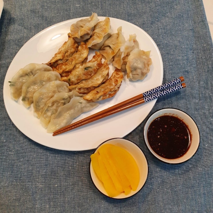 대구 달서구 송현동 맛집 : 30년 전통 웰빙 손만두 / 만두 찐맛집 / 군만두 맛집 / 찐만두 맛집 / 김치만두 맛집 / 비빔만두 맛집 대구 달서구 송현동 맛집 : 30년 전통 웰빙 손만두 / 만두 찐맛집 / 군만두 맛집 / 찐만두 맛집 / 김치만두 맛집 / 비빔만두 맛집