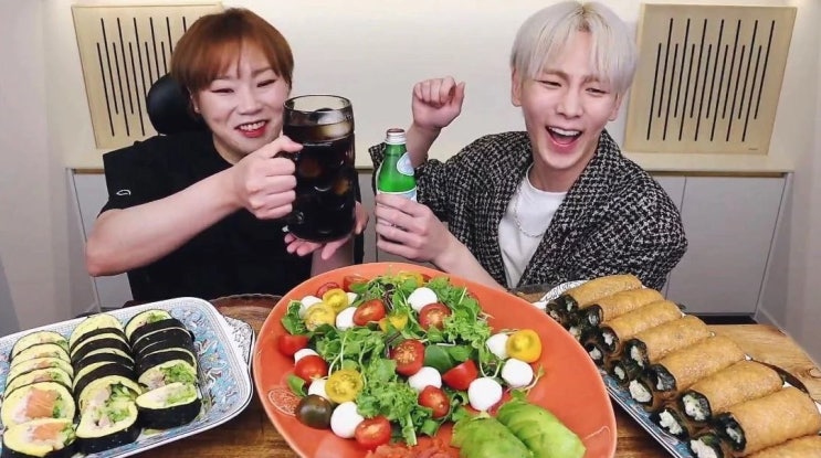 햇님이 2차 음식 가져올때 샤이니 키 반응