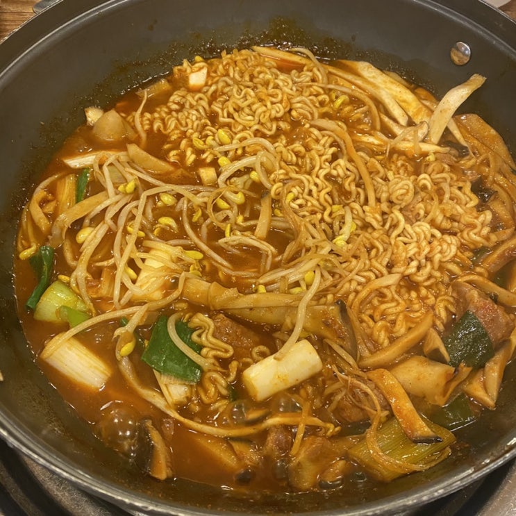  [ 담산 ] (구 팔덕식당) 신촌 매운등갈비 맛집