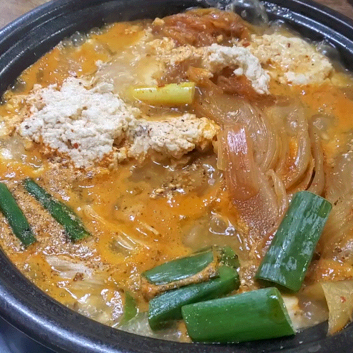  진천 향토맛집 농민쉐프의 묵은지화련