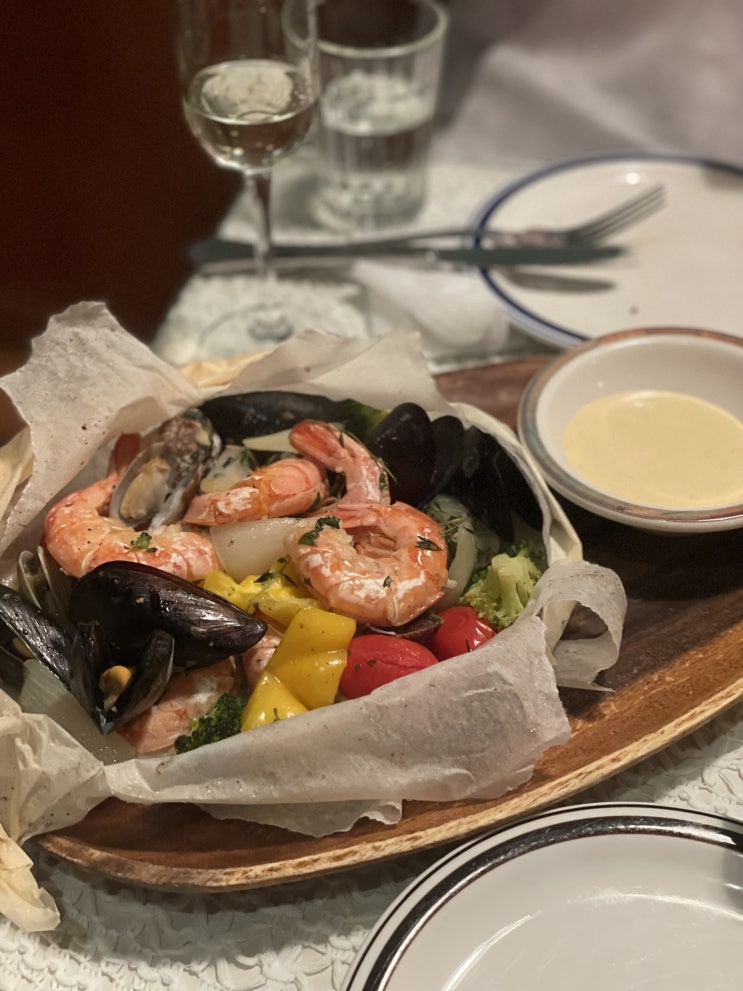  종로 익선동 맛집 프랑스가정식 르블란서, 데이트장소 추천!