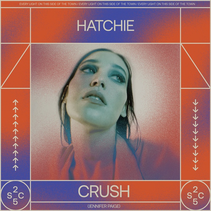  Hatchie, Jennifer Paige의 'Crush' 새로운 커버 영상