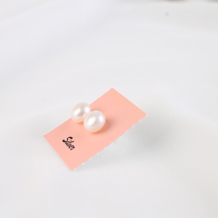 최근 많이 팔린 제이엠코 베이직 심플 진주귀걸이 스와로브스키 납작진주 실버 순은 귀걸이 ··· 최근 많이 팔린 제이엠코 베이직 심플 진주귀걸이 스와로브스키 납작진주 실버 순은 귀걸이 ···