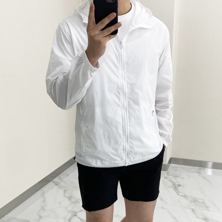 인기있는 남자 패커블 경량 봄 여름 바람막이 점퍼 ··· 인기있는 남자 패커블 경량 봄 여름 바람막이 점퍼 ···
