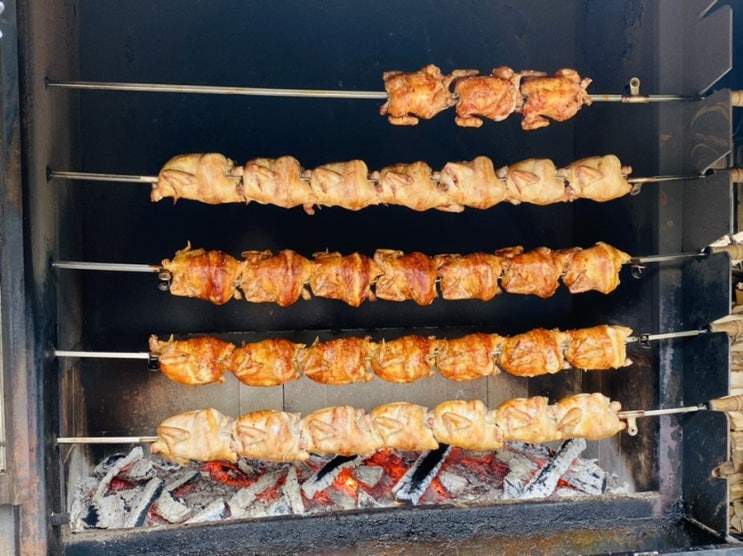  계곡 옆에서 즐기는 장작구이 맛집 “대왕골”