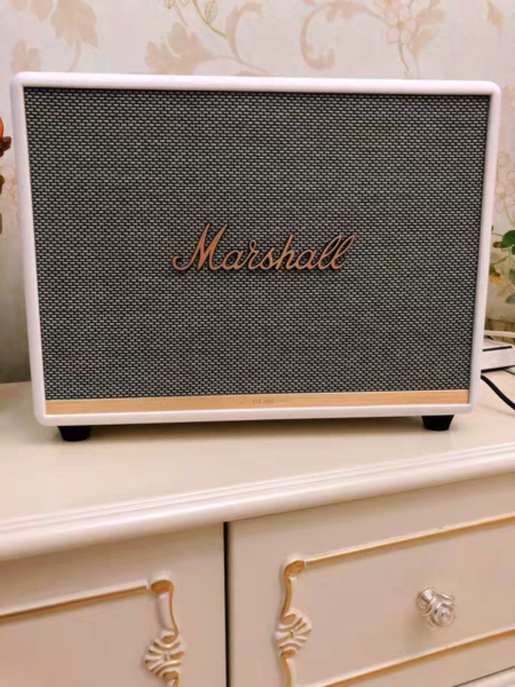많이 찾는 마샬 워번2 Marshall Woburn II 블랙 화이트, 화이트 + 공식 규격 ··· 많이 찾는 마샬 워번2 Marshall Woburn II 블랙 화이트, 화이트 + 공식 규격 ···