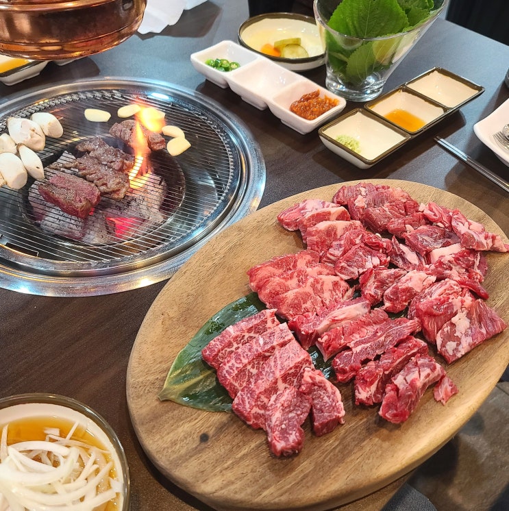  부산 초량 맛집_ 소고기가 맛있는 고기집 웃소한우