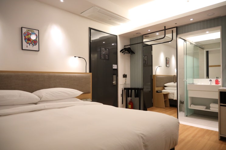  [목시 서울 인사동 (Moxy Seoul Insadong) 호텔] 스탠다드 더블 (Standard Double), Guest Room 숙박 후기