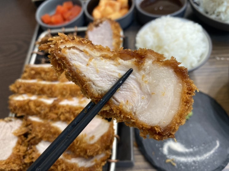  [마곡돈까스] 필돈(Feel, 돈)에서 프리미엄돈까스와 냉소바, 돈까스에 진심인 짝꿍과 함께!