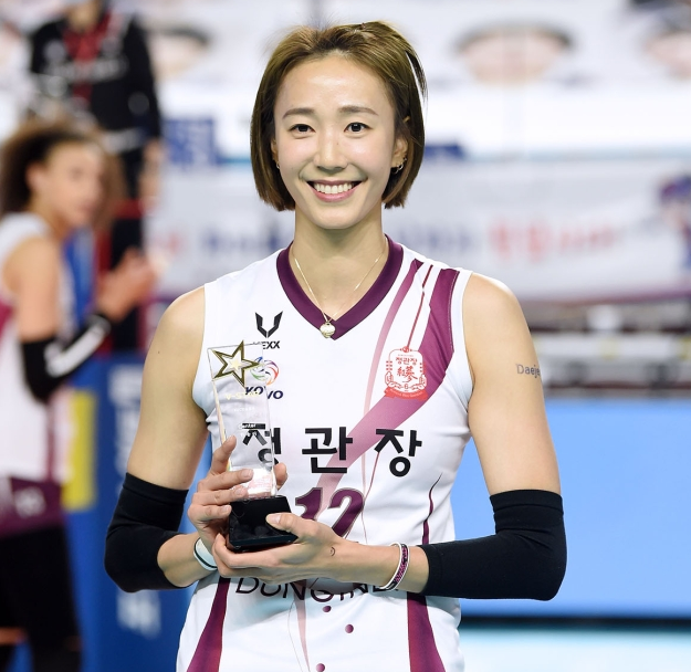 유일무이 국내 득점왕, 제2의 전성기 인삼공사 센터 한송이