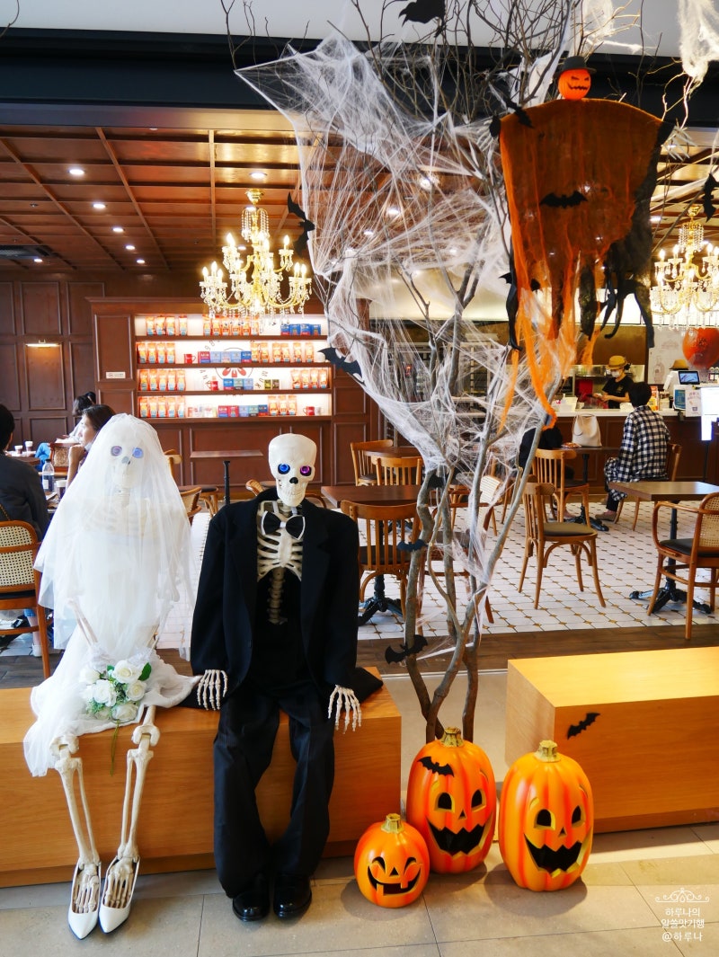 동탄호수공원 레이크꼬모 할로윈 장식 : 네이버 블로그, image size:800x1065