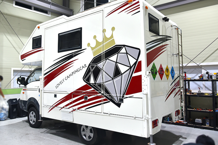 [전주랩핑]포터2 트럭캠퍼 캠핑카 다이아몬드 데칼로 화려한변신