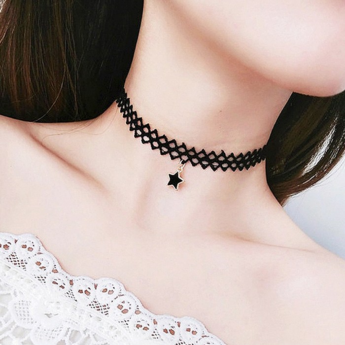 많이 찾는 아이엘 별달린 핑킹 레이스 초커 초커목걸이 추천합니다 많이 찾는 아이엘 별달린 핑킹 레이스 초커 초커목걸이 추천합니다