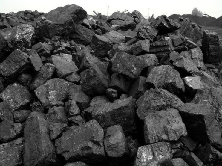 중국, 북한 석탄으로 부족분 충당하나 “미국 인공위성 피해 밀거래”