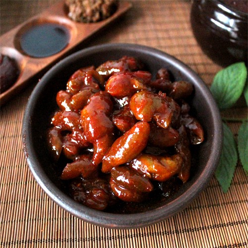 인지도 있는 풍성한 순창 전통 명인 고추장 매실장아찌, 1팩, 1kg 좋아요 인지도 있는 풍성한 순창 전통 명인 고추장 매실장아찌, 1팩, 1kg 좋아요