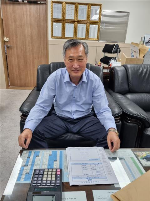 죽음과 삶 너무 괴리된 한국… 장례업자들만 돈 법니다 죽음과 삶 너무 괴리된 한국… 장례업자들만 돈 법니다