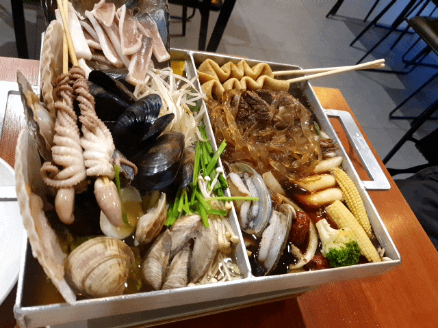 왕십리 텐즈힐 맛집 인기명 조갈찜 생생정보통 해물탕 꿀맛