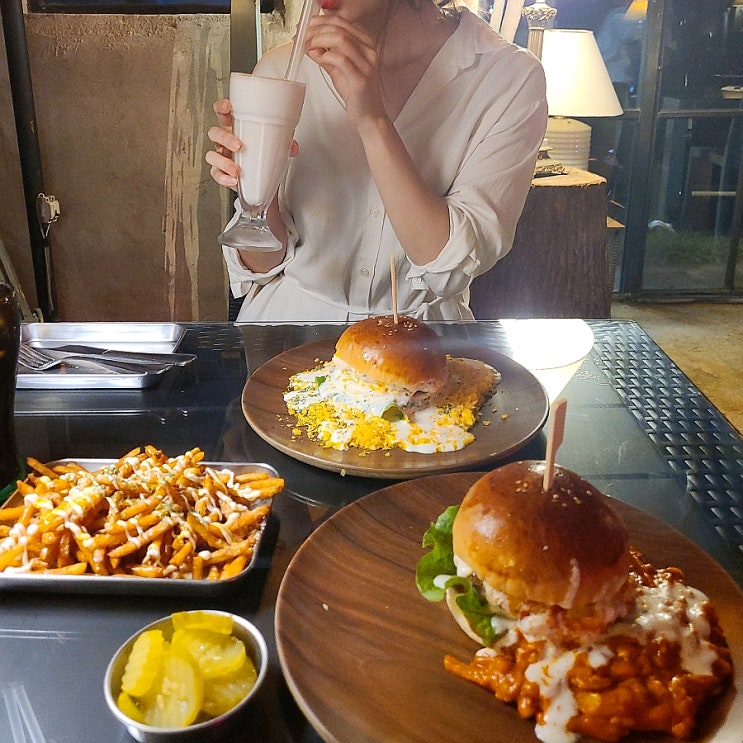  제주 표선 맛집 인스타핫플 판타스틱 버거 리얼 엄지척
