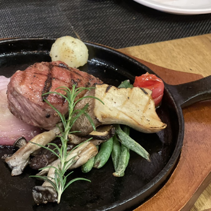  제주공항 근처 맛집 소렉 하루는 분위기 있게 스테이크와 파스타