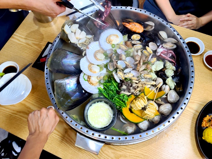  부천/신중동 먹자골목 조개맛집 <청년조개> 푸짐하고 맛있고! 내돈내먹