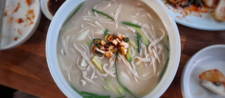 아이들도 좋아하는 경주 남산 맛집, 옛집칼국수