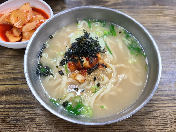 할매손칼국시(할매국시집) - 울산 중구 병영 서동, 손칼국수 맛집, 충무김밥