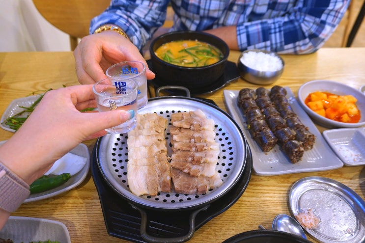  부산역맛집_밀양순대돼지국밥 I 깔끔하고 깊은 맛 I 초량돼지국밥