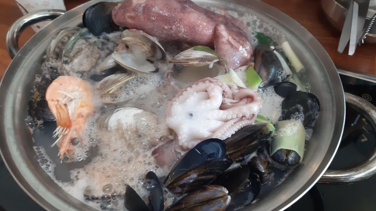  박승광 해물 손칼국수