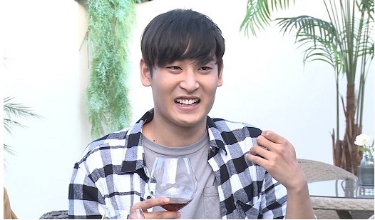 나혼산 <b>박재정</b> 첫 광고 <b>계약금</b>으로 효도 플렉스 카드 한도 초과... 