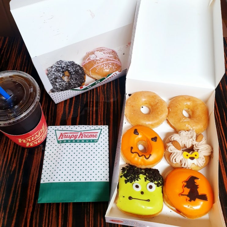 <크리스피크림도넛> 할로윈 하프더즌
