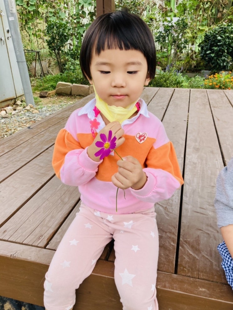  4살 아이가 더 즐거워한 어린이집 생일잔치 선물포장과 편지쓰기