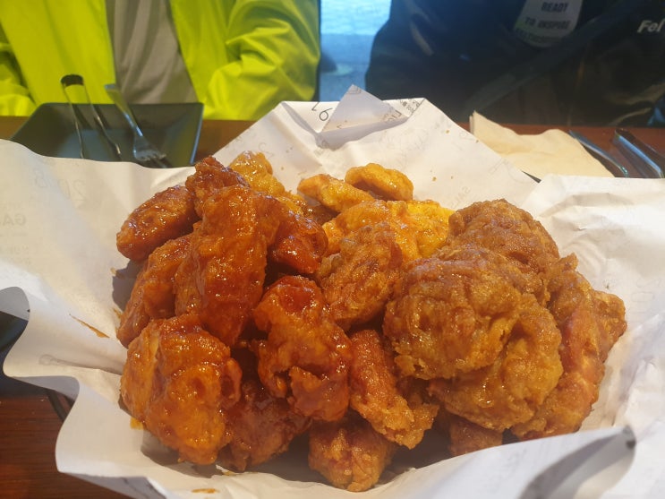  교촌치킨 영등포역점 / 영등포역치킨 맛집 매장 식사 가능, 친절하고 맛있어요~~