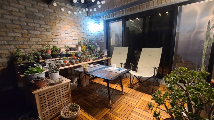  베란다 테라스 다육이 화원 & 캠핑장으로 꾸미기