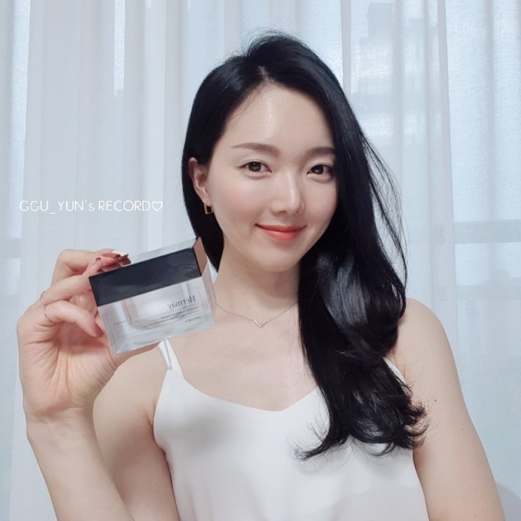  가슴크림 에르메이:)가슴볼륨 크림 으로 작은가슴 관리시작