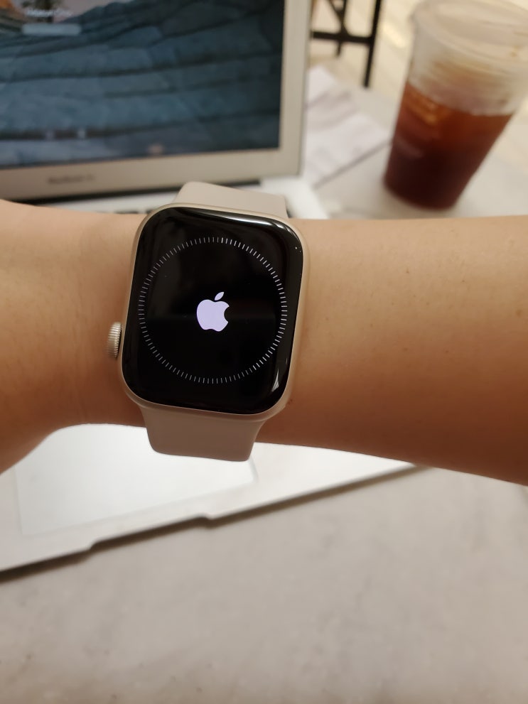  드디어! 애플워치7 나이키 에디션 41mm 스타라이트