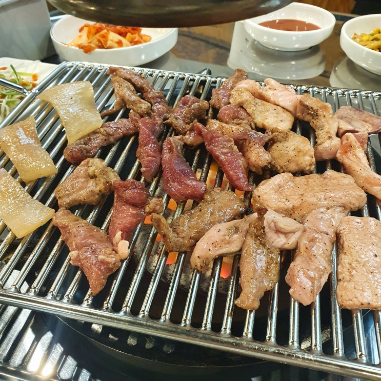  [경기/고양 맛집] 궁금해서 들러본 돼지고기 부속 전문점 : 아주돈