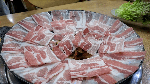  잠실 동네맛집 <장수식당> 김치삼겹살 두루치기 볶음밥 1등 드릴께요.