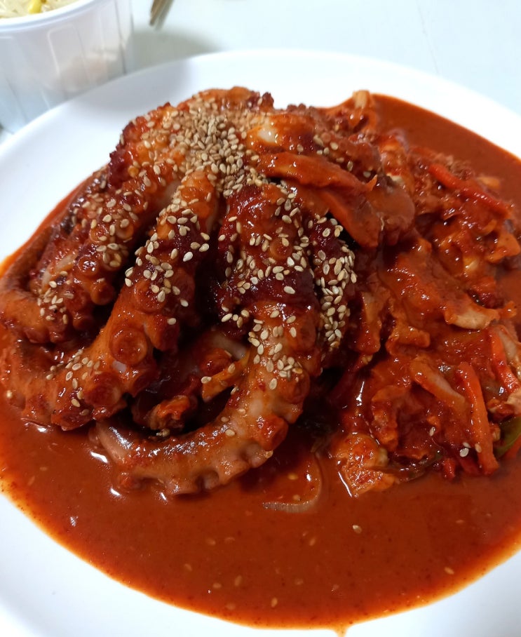낙지 한마리가 통으로, 일산 낙지볶음 맛집 길모퉁이 낙지 한마리가 통으로, 일산 낙지볶음 맛집 길모퉁이