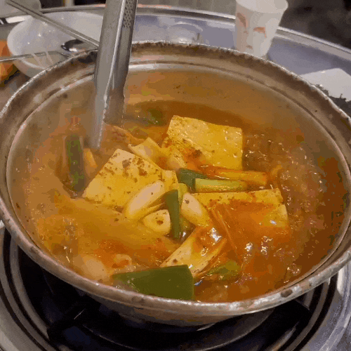  술안주로 최고, 군자동 찌개집 보글보글 양푼찌개마을