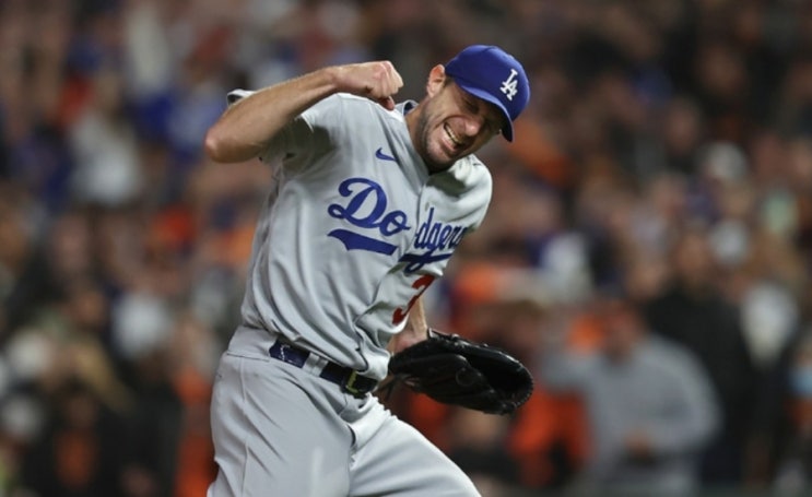 MLB 메이저리그 챔피언십 2차전 애틀랜타브레이브스 LA다저스 MLB 메이저리그 챔피언십 2차전 애틀랜타브레이브스 LA다저스