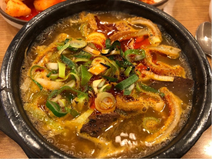  방배동 먹자골목에서 발견한 순댓국 맛집 방배동순대국