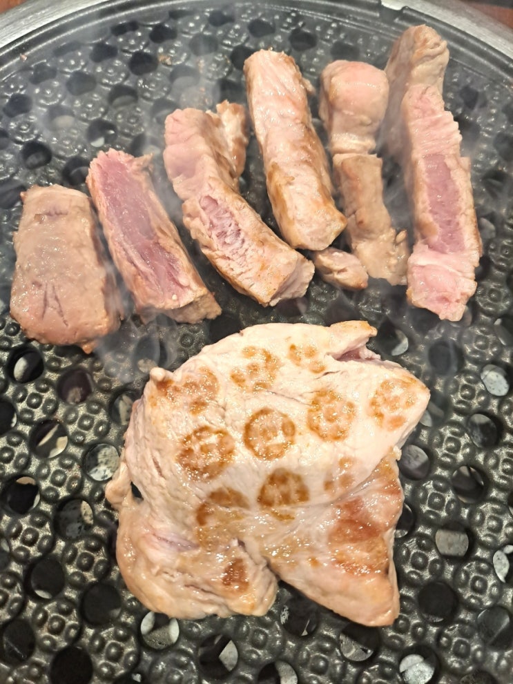  대구삼겹살맛집-놀이방식당/로봇서빙/고기9단