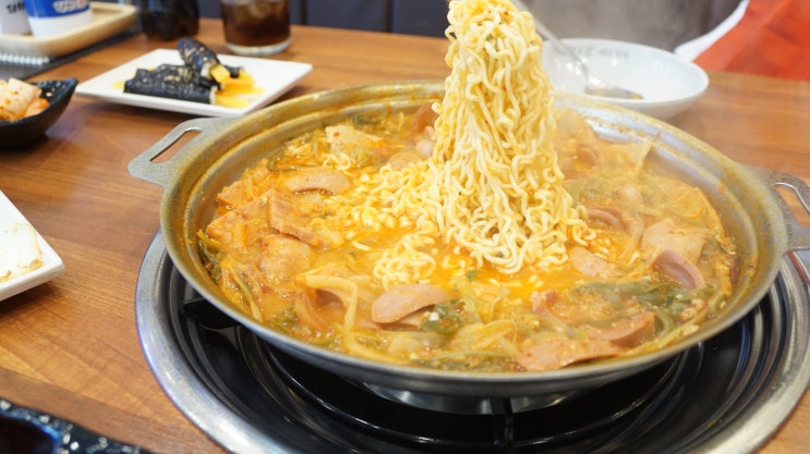  맛있는 부산정관 맛집 / 더하고 부대찌개 정관점