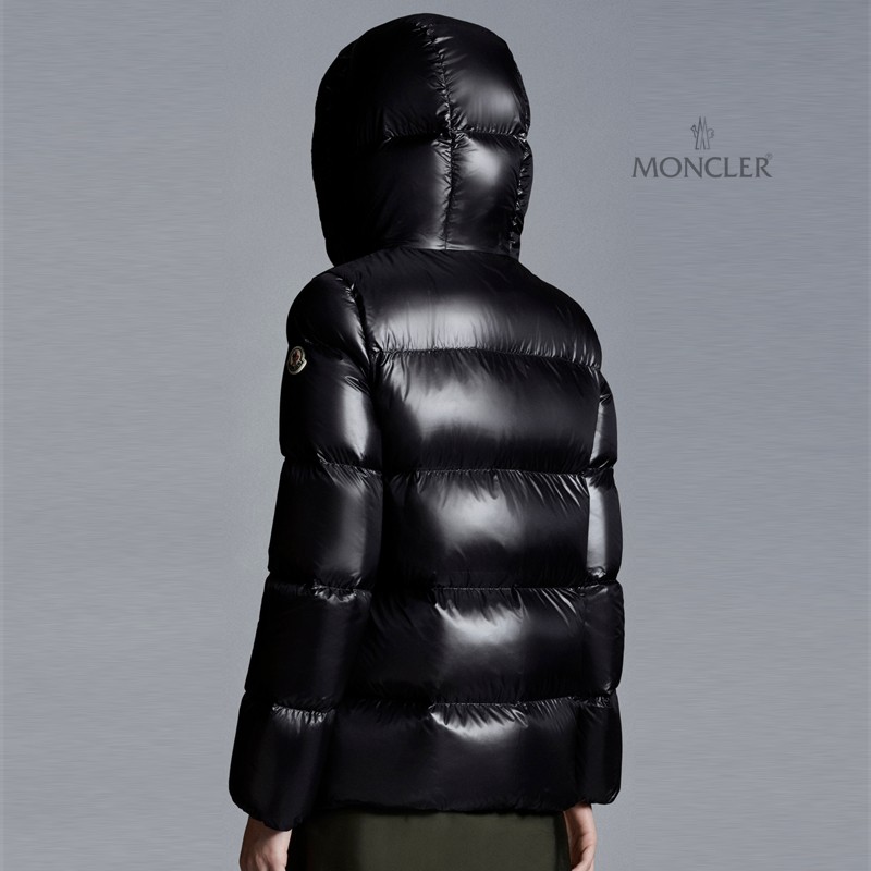 몽클레르 SERITTE 숏다운 패딩 여성 자켓 BK